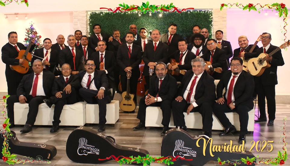 Rondalla Nostalgia en presentación navideña